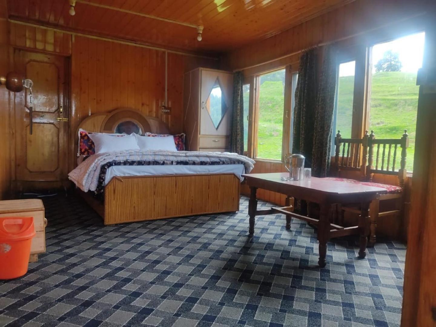 Roseland Cottage , Gulmarg Buitenkant foto